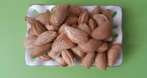 فروش بادام با پوست