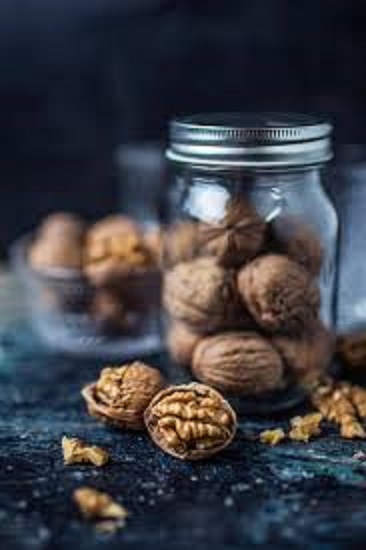 خرید گردو تویسرکان