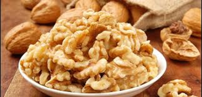 مغز گردو تویسرکان