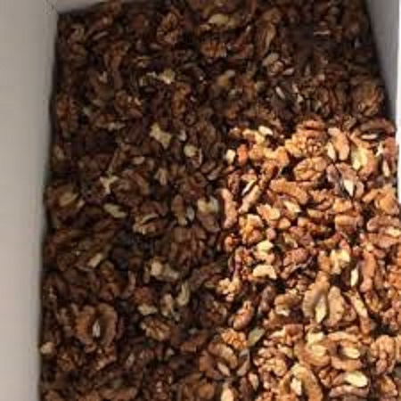 مغز گردو فسنجانی